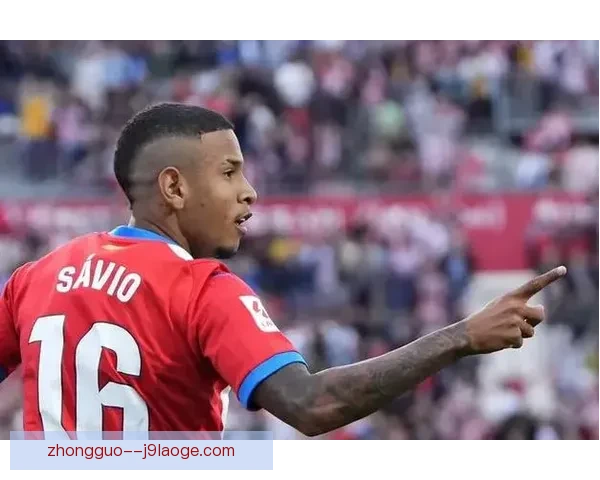 19岁天才新星伊莱尼赫纳以3500万美元转会伊蒂哈德震撼足坛